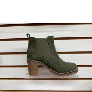 NEW CORKYS FOOTWEAR women rocky boots in olive